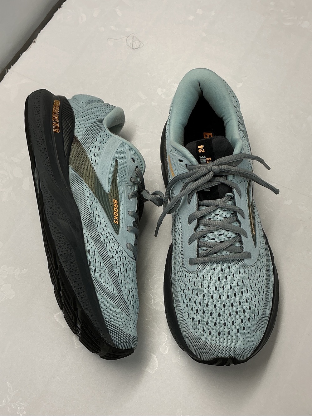Brooks Women's Running Shoes - Light Blue and Black